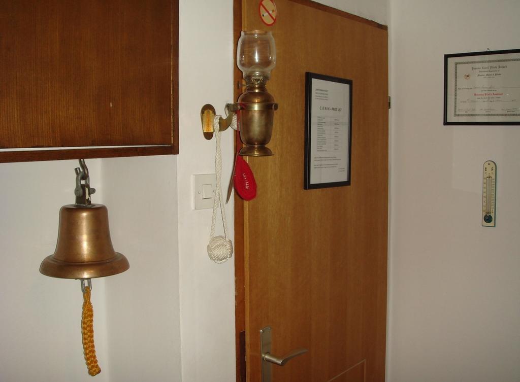 Guest House Kapetanova Kuca Križevci Quarto foto